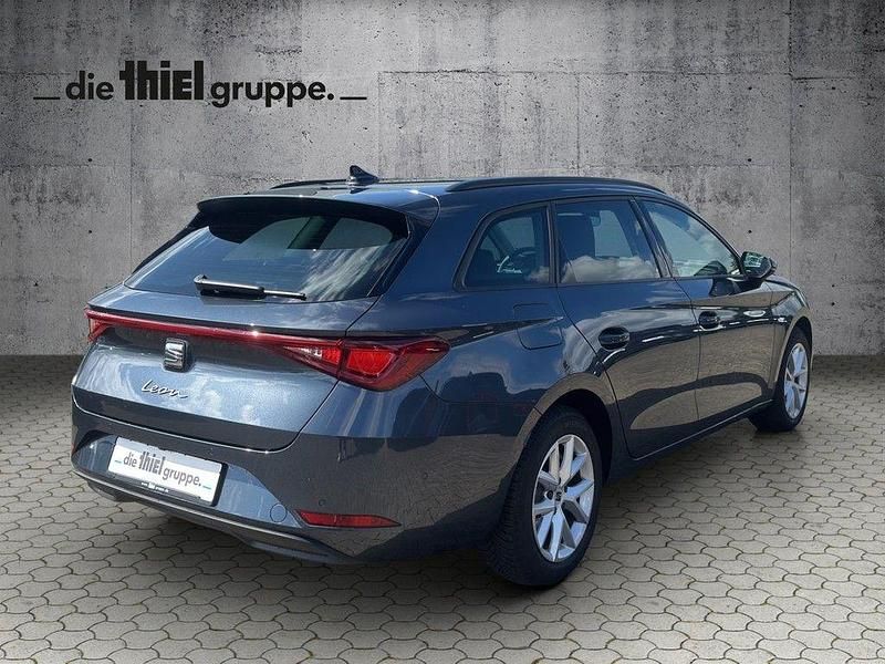 Gebraucht Seat Leon Style 150 PS (110 kW) 2025 Grau Limousine