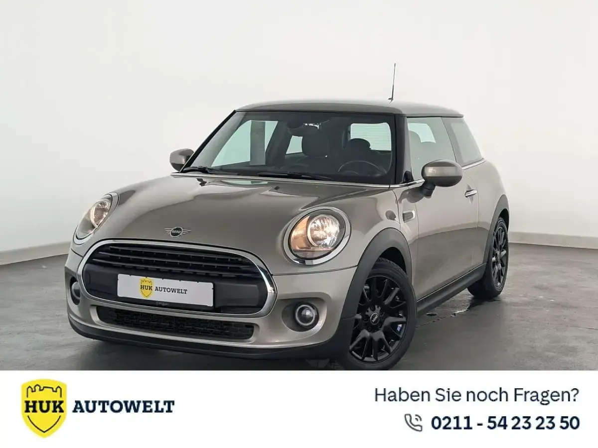 Käytetty Mini ONE 102 HP (75 kW) 2019 Viistoperä