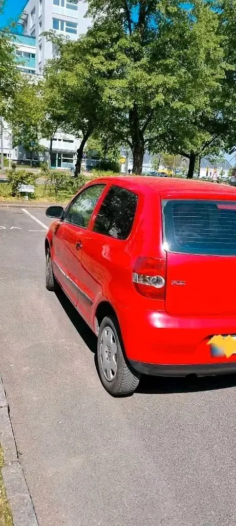 Używany VW Fox 55 KM (40 kW) 2005 Czerwony Hatchback