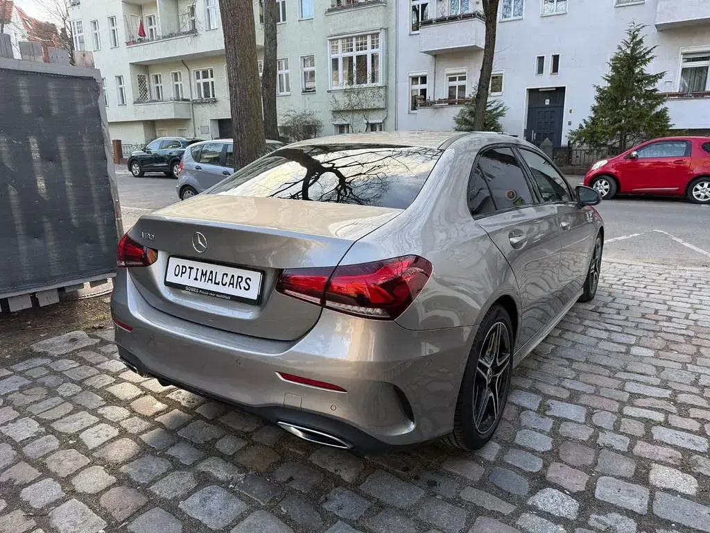 Gebraucht Mercedes A180 AMG 136 PS (100 kW) 2020 Silber Limousine