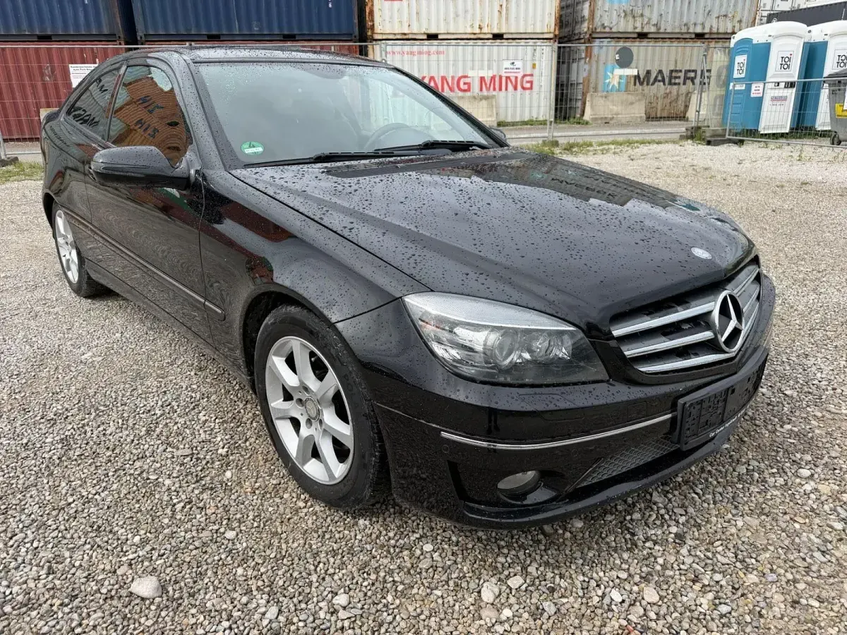 Gebraucht Mercedes CLC200 184 PS (135 kW) 2009 Schwarz Coupé
