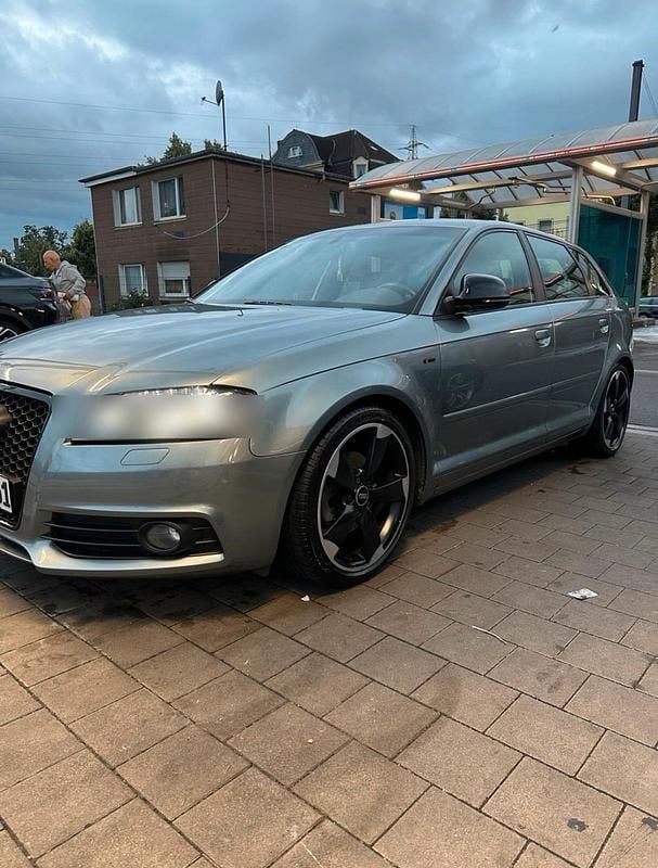 Gebraucht Audi A3 S-line plus 160 PS (117 kW) 2009 Grau Kleinwagen