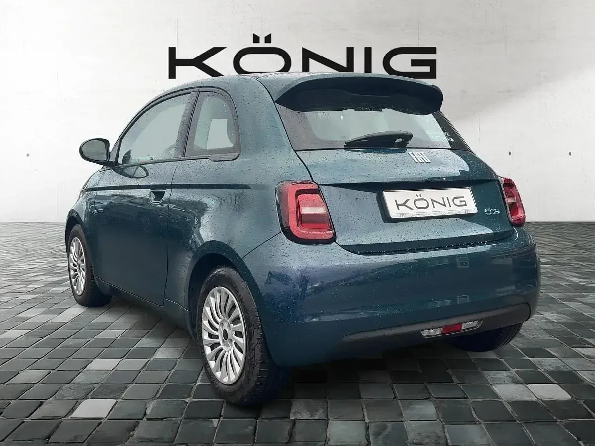 Second-hand Fiat 500e 86 kW (118 CP) 2023 Verde Hatchback