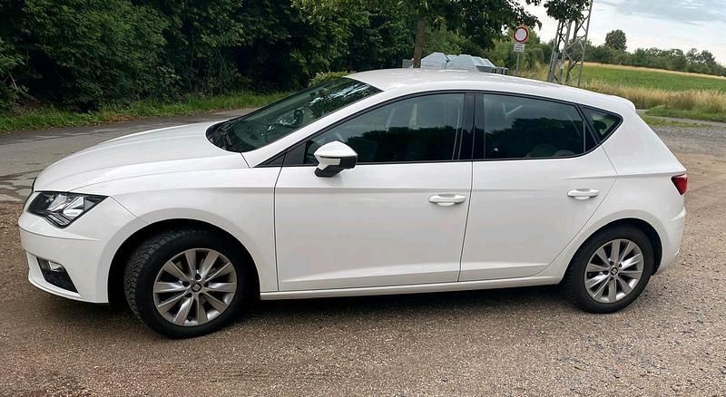 Gebraucht Seat Leon 131 PS (96 kW) 2020 Weiß Limousine