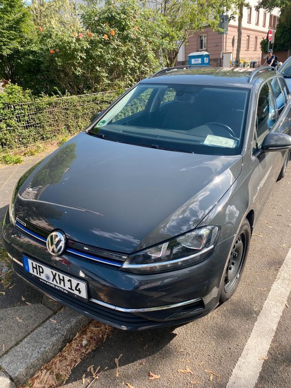 Grau Gebraucht 2019 VW Golf VII Kombi | 13.200 € (Superpreis) - Bild 1/4