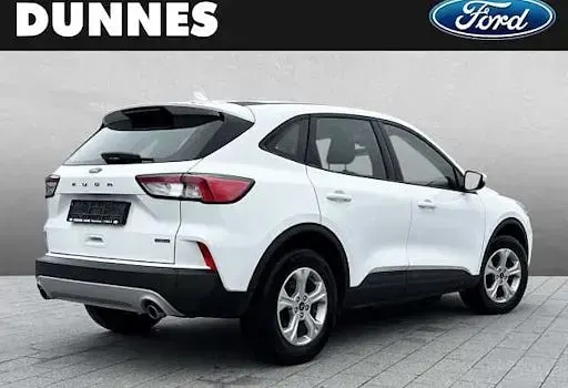 Używany Ford Kuga Cool & Connect 224 KM (164 kW) 2022 Biały SUV