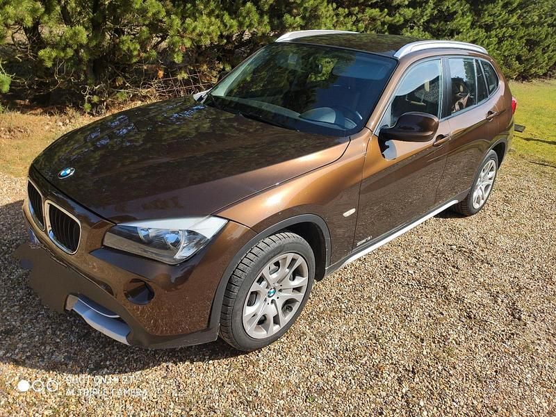 Gebraucht BMW X1 150 PS (110 kW) 2011 Braun SUV