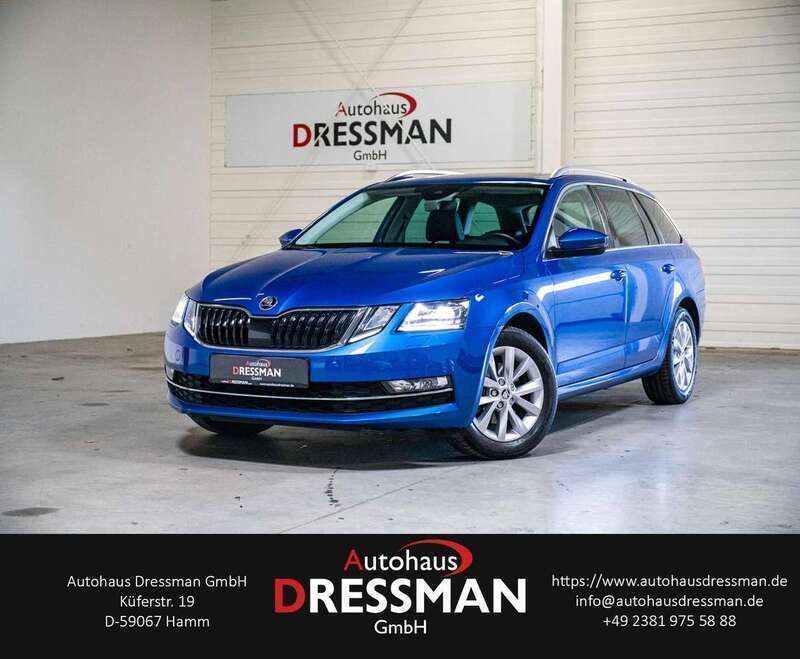 Raceblau metallic Gebraucht 2019 Skoda Octavia Kombi | 13.980 € (Fairer Preis) - Bild 1/4