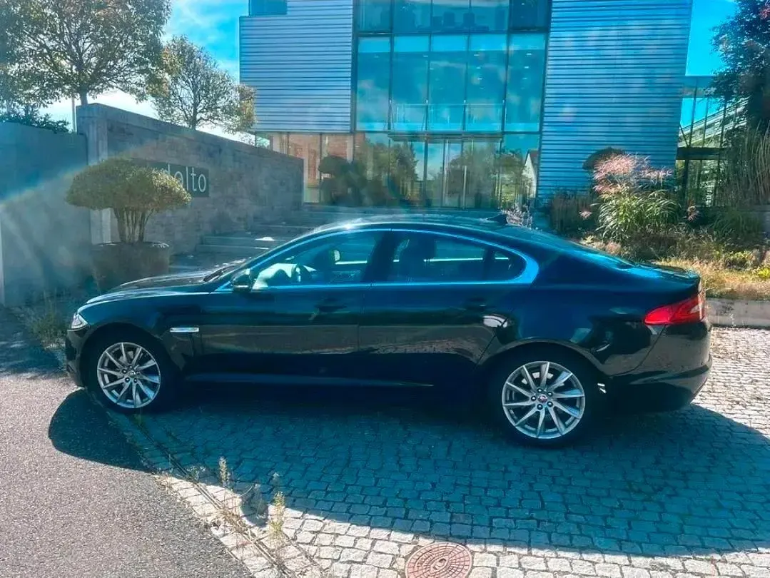 Gebraucht Jaguar XF 200 PS (147 kW) 2014 Schwarz Limousine