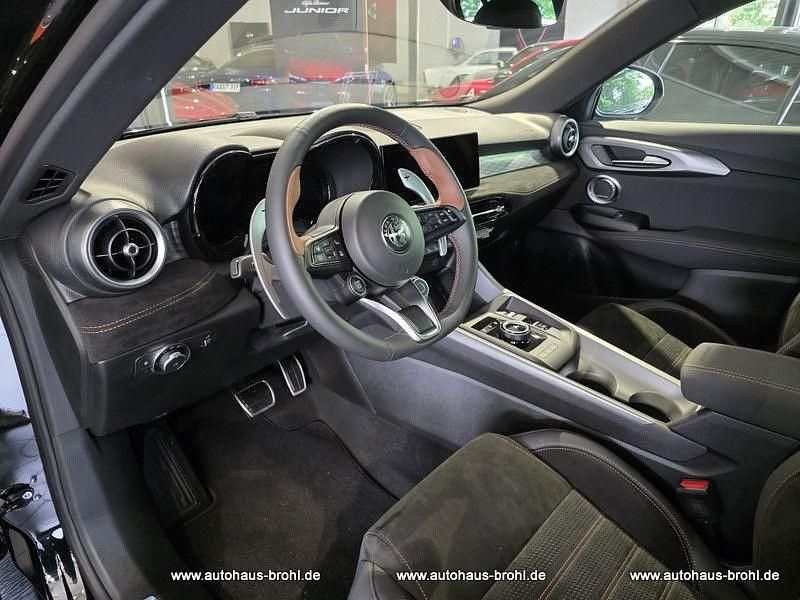 Gebraucht Alfa Romeo Tonale 280 PS (205 kW) 2025 Schwarz SUV