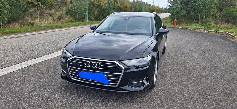 Schwarz Gebraucht 2022 Audi A6 Ambiente Kombi | 33.950 € (Superpreis) - Bild 1/4
