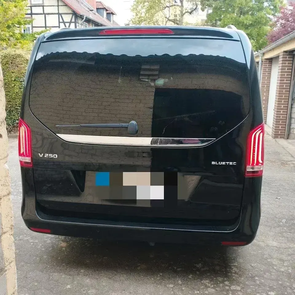 Gebraucht Mercedes V250 Avantgarde 190 PS (139 kW) 2015 Schwarz Van / Kleinbus