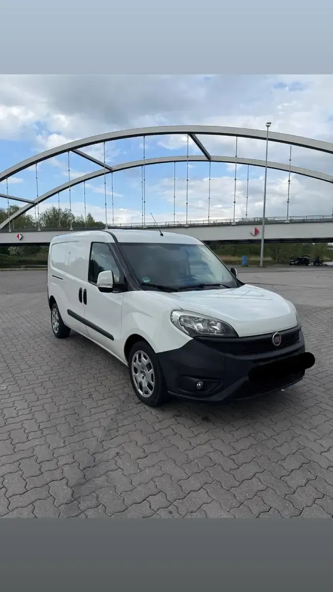 Gebraucht Fiat Doblò 101 PS (74 kW) 2015 Weiß Van / Kleinbus