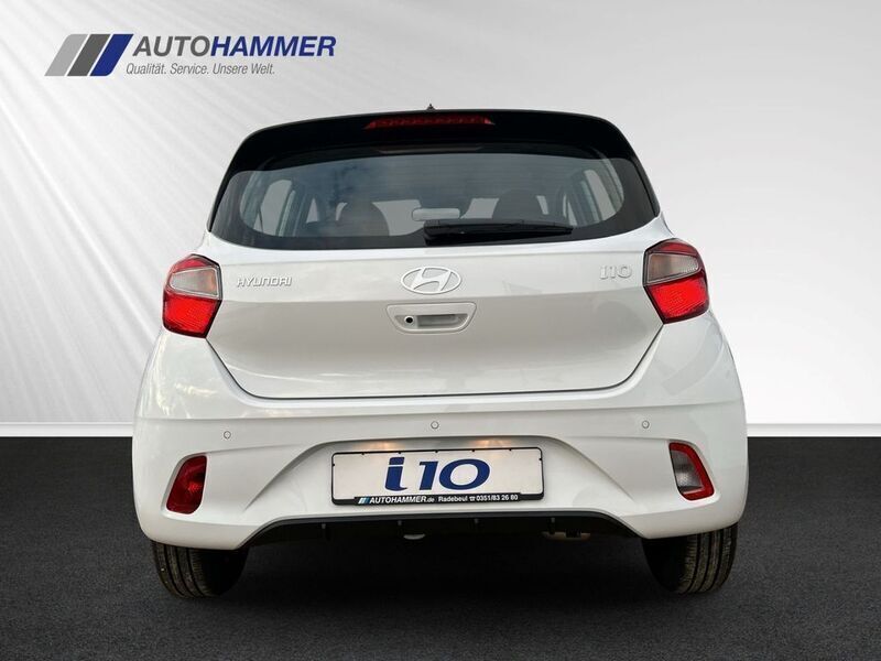 Gebraucht Hyundai i10 Select 63 PS (46 kW) 2025 Atlas white / sol Kleinwagen