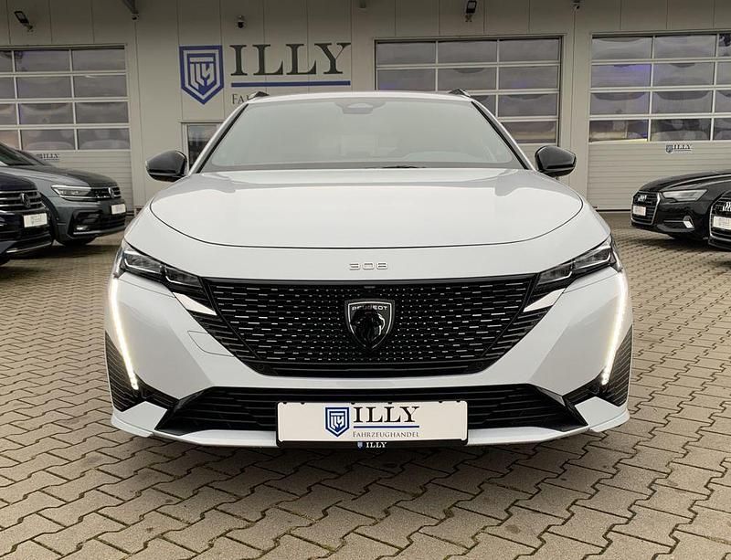 Gebraucht Peugeot 308 SW GT 131 PS (96 kW) 2024 Weiß Kombi