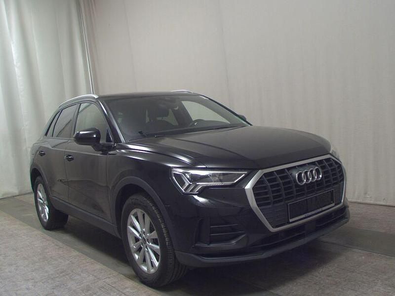 Gebraucht Audi Q3 Ambiente 116 PS (85 kW) 2021 Schwarz SUV
