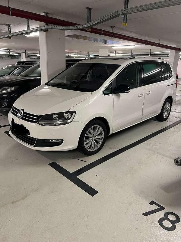 Gebraucht 2011 VW Sharan Style Van / Kleinbus | 7.750 € (Superpreis) - Bild 1/4