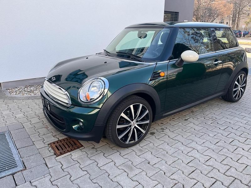 Usata Mini ONE 75 CV (55 kW) 2011 Verde Utilitaria