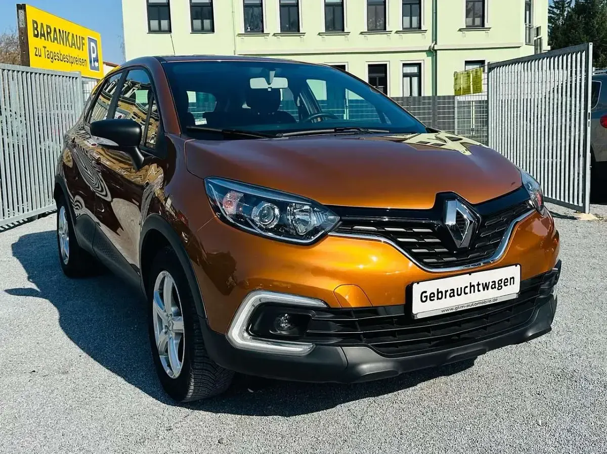 Gebraucht Renault Captur Life 90 PS (66 kW) 2019 Atacamaorange SUV