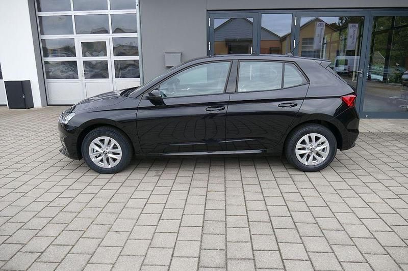 Neu Skoda Fabia Selection 116 PS (85 kW) 2025 Schwarz Kleinwagen