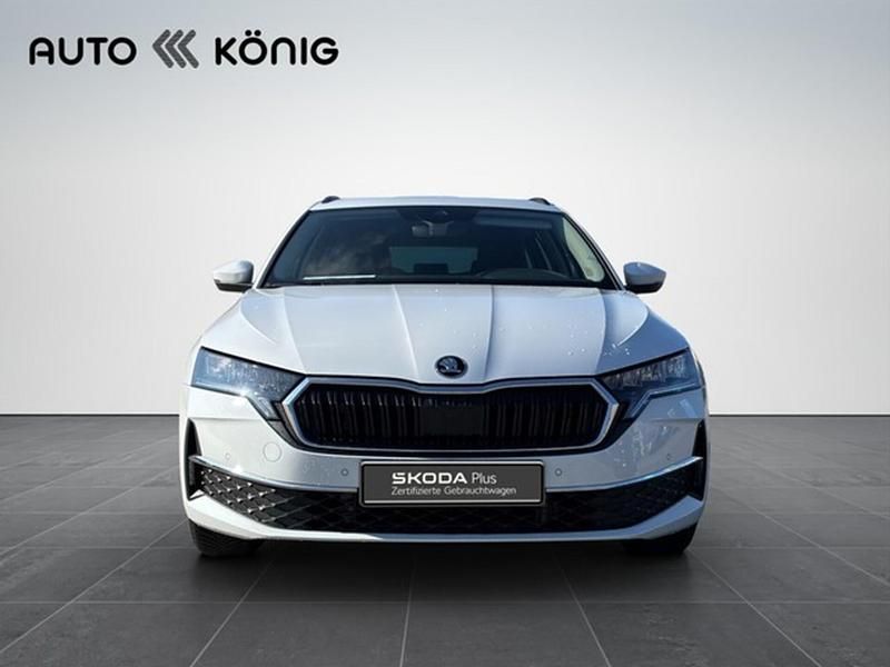 Gebraucht Skoda Octavia Selection 150 PS (110 kW) 2025 Weiß Kombi