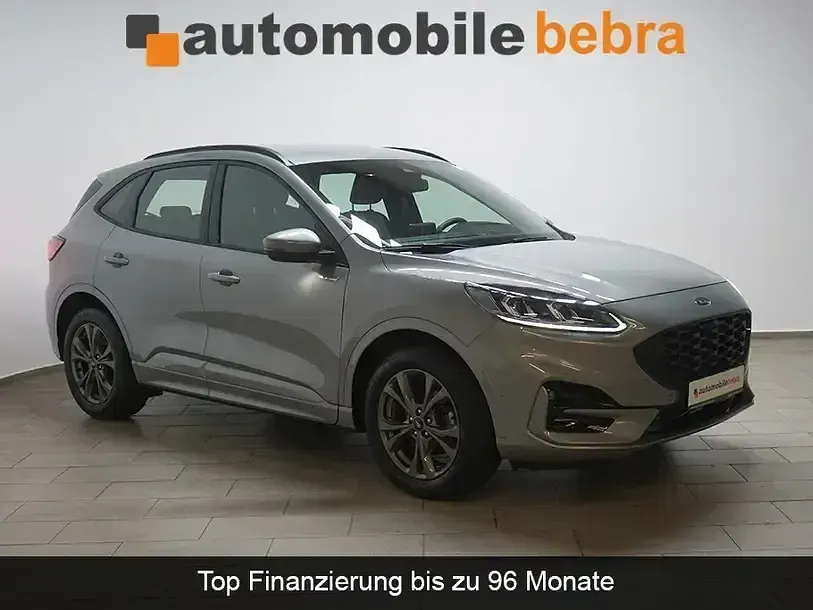 Gebraucht Ford Kuga ST-Line 151 PS (111 kW) 2023 Silber SUV