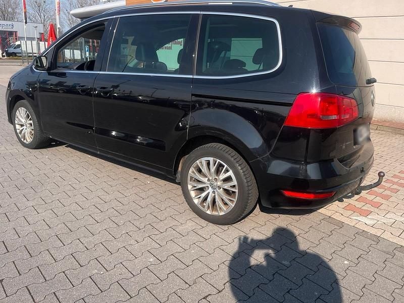 Gebraucht VW Sharan 140 PS (102 kW) 2010 Schwarz Van / Kleinbus