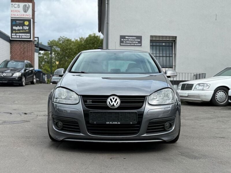 Grau Gebraucht 2008 VW Golf V GT Limousine | 4.900 € (Fairer Preis) - Bild 1/4