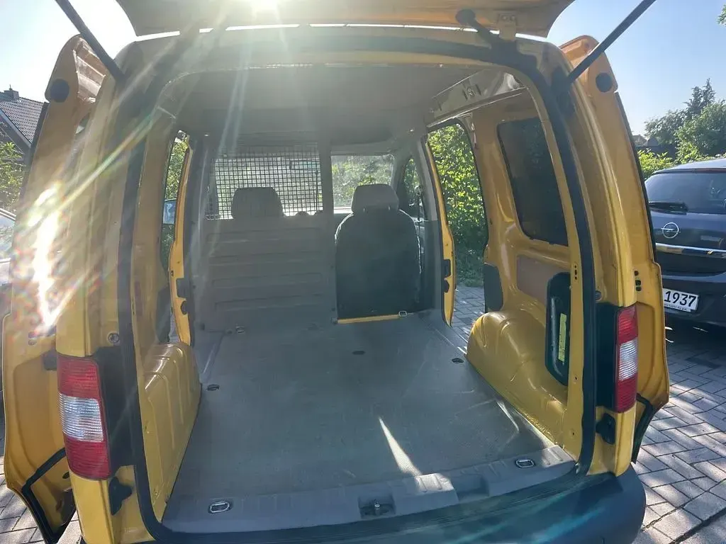 Gebraucht VW Caddy 69 PS (50 kW) 2005 Gelb Van / Kleinbus