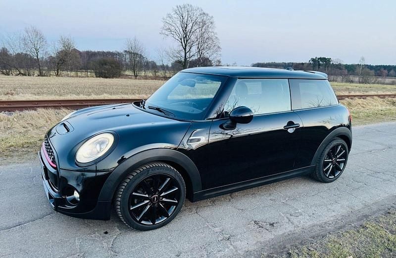 Gebraucht Mini Cooper SD 170 PS (125 kW) 2014 Schwarz Kleinwagen