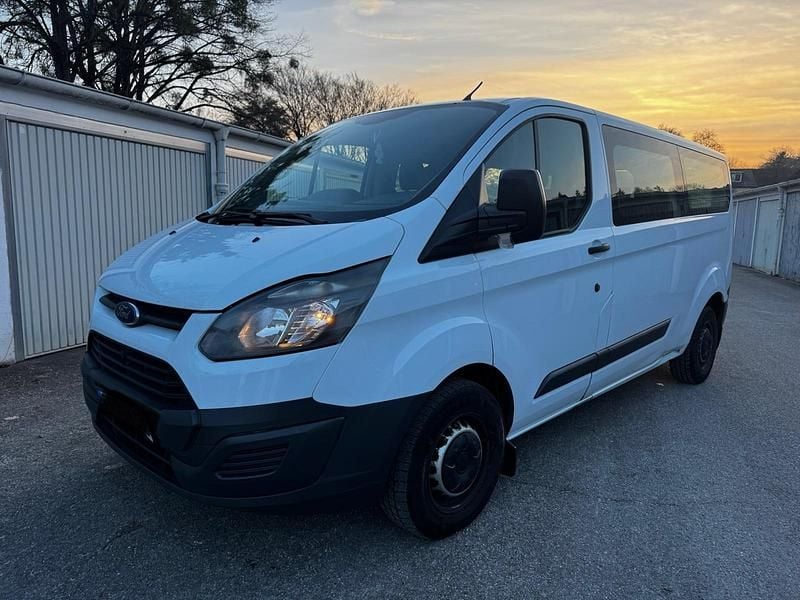 Weiß Gebraucht 2014 Ford Transit Custom Van / Kleinbus | 6.300 € - Bild 1/4