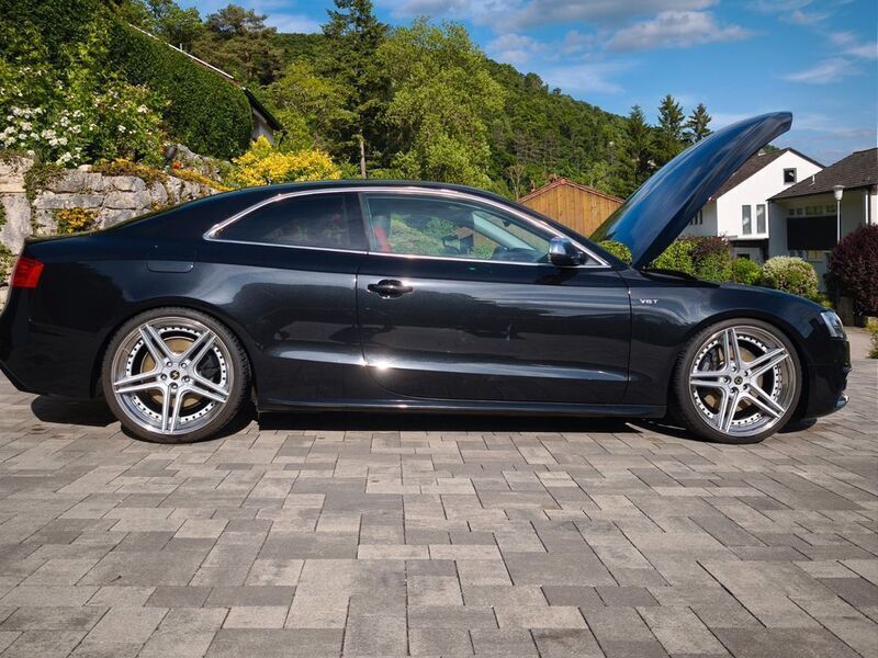 Schwarz Gebraucht 2011 Audi S5 Sport Coupé | 27.000 € (Etwas zu teuer) - Bild 1/4