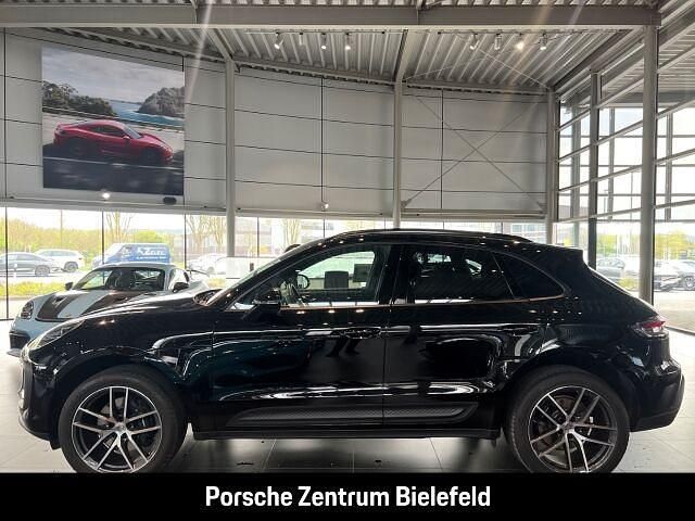 Gebraucht Porsche Macan 265 PS (194 kW) 2024 Schwarz SUV