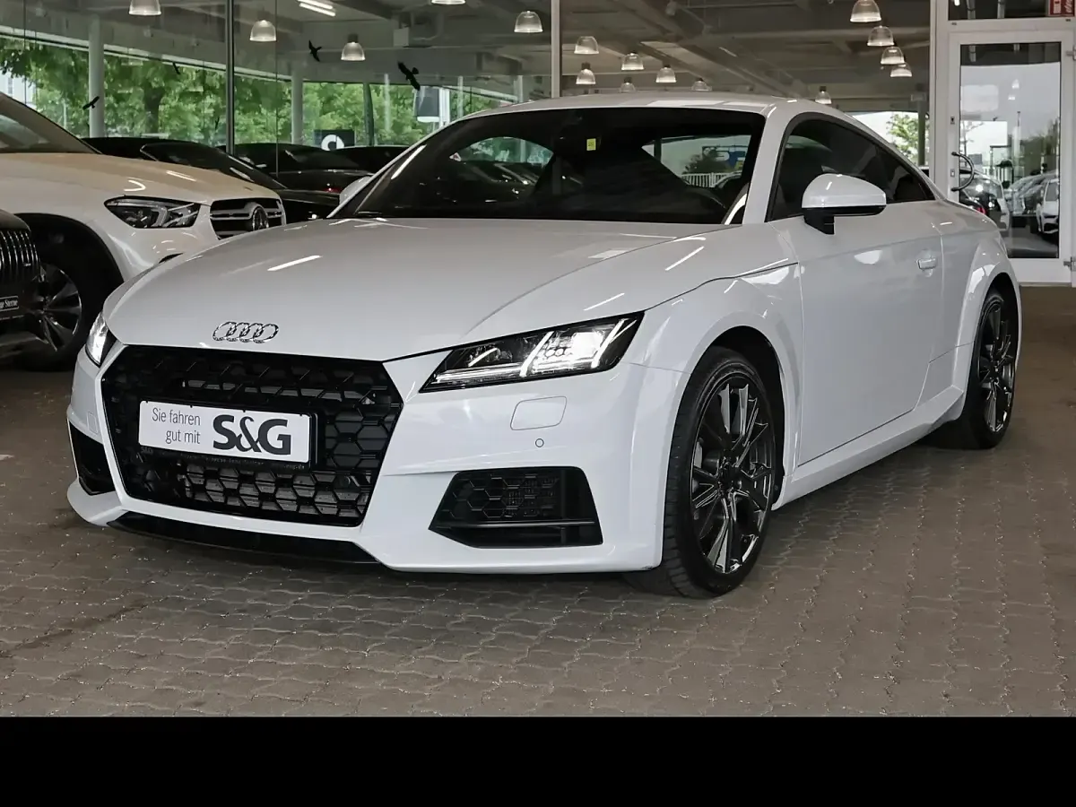 Gebraucht Audi TT Comfort 245 PS (180 kW) 2023 Coupé