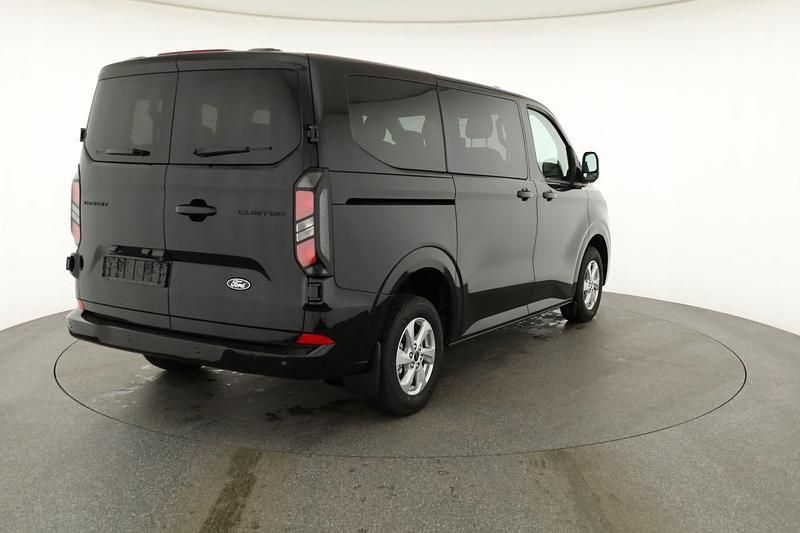 Neu Ford Transit Custom Limited 2026 Agate black metallic Kombi