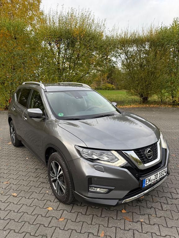 Grau Gebraucht 2019 Nissan X-Trail N-TEC SUV | 19.500 € (Fairer Preis) - Bild 1/4