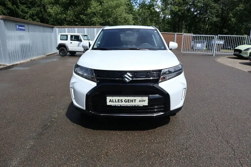 Gebraucht Suzuki Vitara 110 PS (80 kW) 2025 Weiß SUV