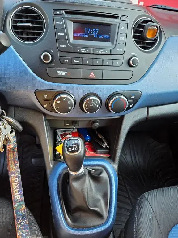 Gebraucht Hyundai i10 Trend 67 PS (49 kW) 2016 Blau Kleinwagen