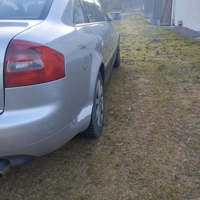 Silber Gebraucht 2003 Audi A6 Limousine | 1.400 € (Guter Preis) - Bild 1/4