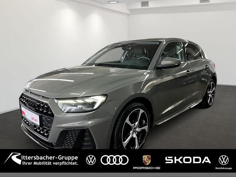 Chronosgrau metallic Gebraucht 2022 Audi A1 S-Line Kleinwagen | 19.790 € (Etwas zu teuer) - Bild 1/4
