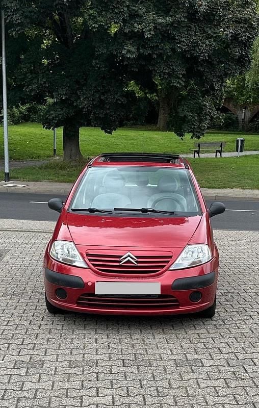 Rot Gebraucht 2005 Citroën C3 Kleinwagen | 1.750 € (Fairer Preis) - Bild 1/4