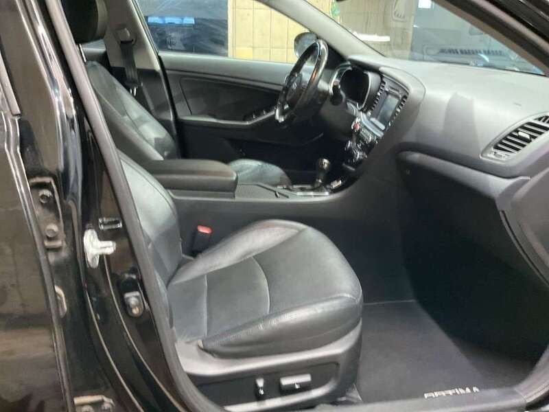 Schwarz Gebraucht 2014 Kia Optima Spirit Limousine | 8.700 € (Superpreis) - Bild 1/4