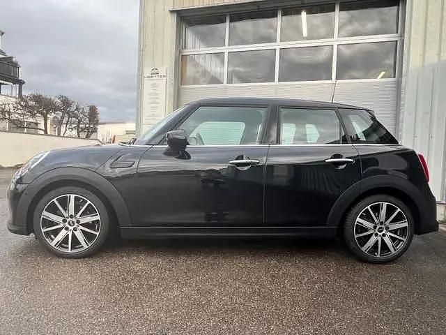 Second-hand Mini Cooper 136 CP (100 kW) 2023 Negru Hatchback