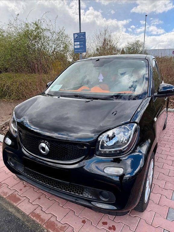 Gebraucht Smart ForFour Passion 71 PS (52 kW) 2015 Schwarz Kleinwagen