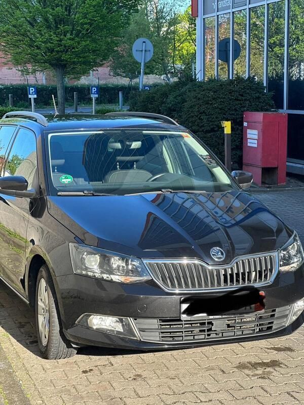 Schwarz Gebraucht 2016 Skoda Fabia Joy Kombi | 6.600 € (Fairer Preis) - Bild 1/4