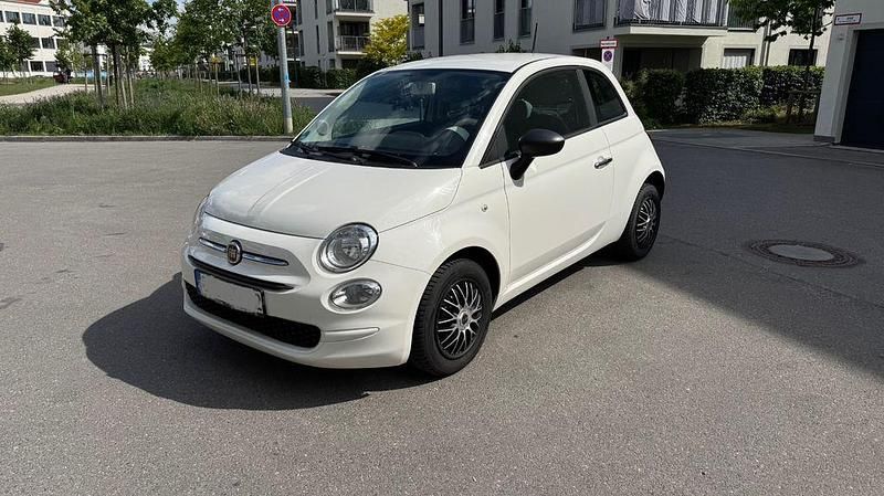Weiß Gebraucht 2018 Fiat 500 Lounge Kleinwagen | 6.900 € (Guter Preis) - Bild 1/4