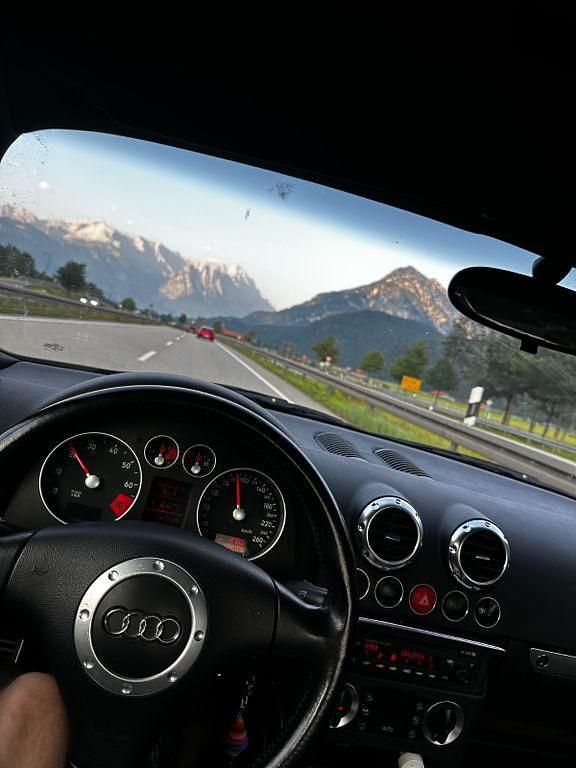 Gebraucht Audi TT S-Line 224 PS (164 kW) 2001 Grau Coupé