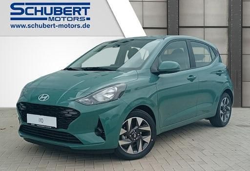 Gebraucht Hyundai i10 Trend 79 PS (58 kW) 2025 Mangrove green / mic Kleinwagen
