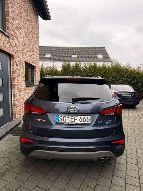 Gebraucht Hyundai Santa Fe 200 PS (147 kW) 2016 SUV