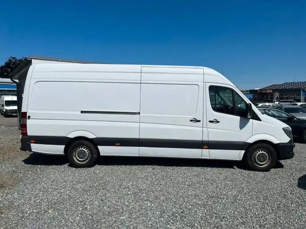 Gebraucht Mercedes Sprinter 143 PS (105 kW) 2017 Arktikweiß Van